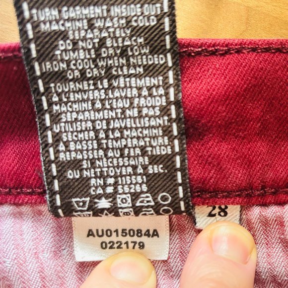 7 For All Mankind Skinny Jeans in Burgundy - 28 - Picture 4 of 4